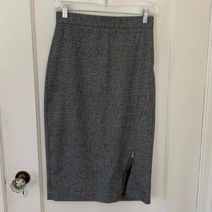 Dark grey Banana Republic pencil skirt with zipper detail, size 2